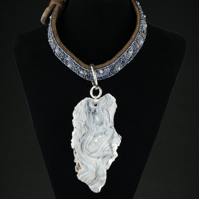 Hand embroidered african necklace with slice of natural crystal agate with silver, cristina zilli
