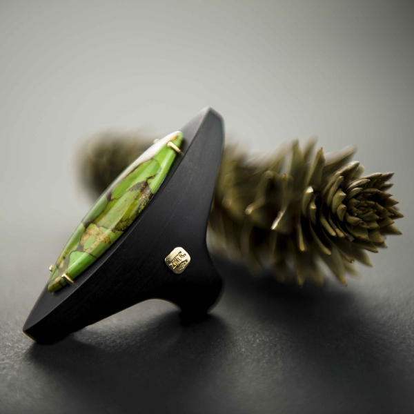 ART.46 - Natural turquoise ring, finished in yellow gold and ebony